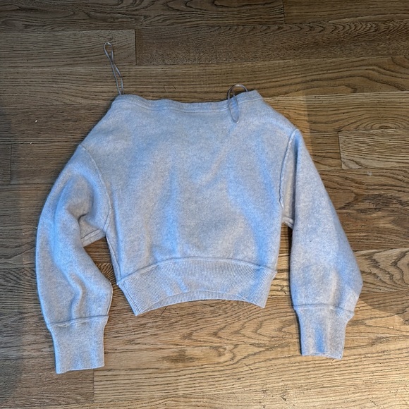 Free People Light Gray cashmere V-Neck Sweater - Picture 2 of 3